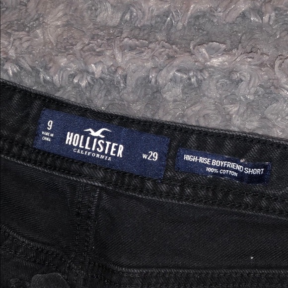 Black hollister shorts - Picture 3 of 3